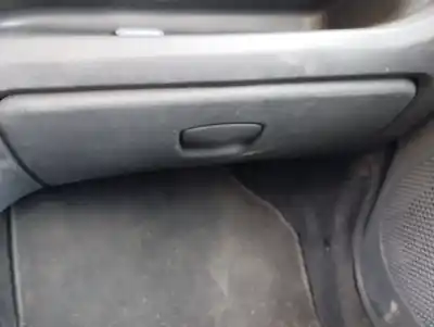 Автозапчасти б/у бардачок за dacia lodgy (js_) 1.2 tce (jsay jsm0) ссылки oem iam 00115615