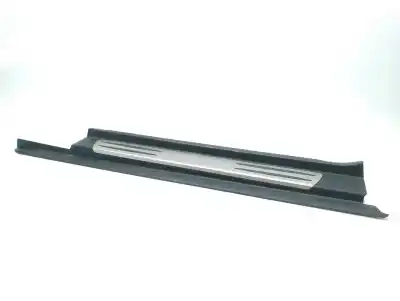 Pièce détachée automobile d'occasion enjoliveur avant pour mercedes-benz clase slk (w171) roadster slk 200 kompressor références oem iam a1716800135