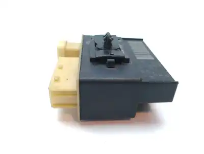 Second-hand car spare part glow plug for citroen c2 vts oem iam references 9652021180  