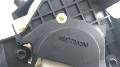 Pièce détachée automobile d'occasion coffre / serrure de porte pour citroen c4 picasso feel références oem iam 9804404180  9687233280