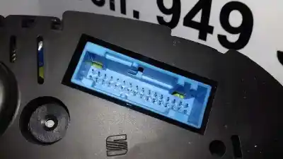 Peça sobressalente para automóvel em segunda mão quadrante por seat leon (1m1) signo referências oem iam 88311292  w01m0920800c