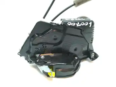 Peça sobressalente para automóvel em segunda mão fechadura da porta dianteira esquerda por toyota yaris hybrid active referências oem iam 69040k0040