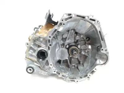 Pièce détachée automobile d'occasion Boîte De Vitesses pour TOYOTA YARIS Hybrid Active Références OEM IAM 30300K0010  