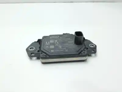 Second-hand car spare part electronic module for toyota yaris active oem iam references 882100d040  e110r058404