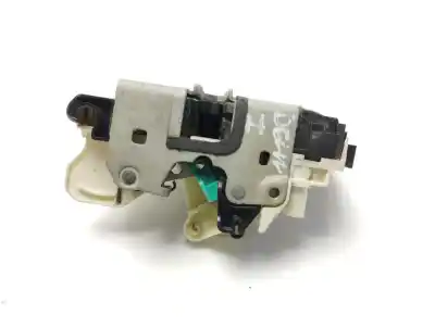 Second-hand car spare part left front door lock for dodge caliber se oem iam references 4589409aa  04589409ac
