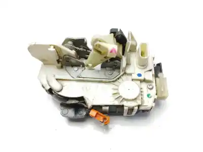 Second-hand car spare part left front door lock for dodge caliber se oem iam references 4589409aa  04589409ac