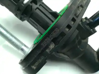 Pièce détachée automobile d'occasion pompe d'embrayage pour toyota yaris hybrid active références oem iam 31420k0030  