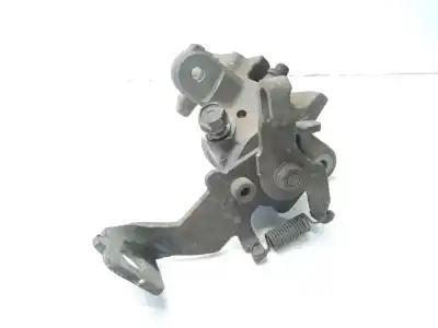 Автозапчастина б/у задній правий гальмівний супорт для lexus ct 200h посилання на oem iam 4783012240  