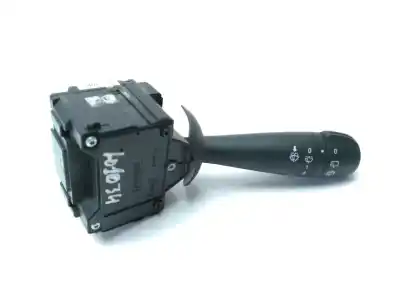 Peça sobressalente para automóvel em segunda mão comutador de limpa vidros por dacia sandero ambiance referências oem iam 8201168008