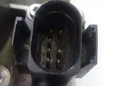 Pezzo di ricambio per auto di seconda mano scatola della farfalla per audi a3 (8l) 1.6 ambiente riferimenti oem iam 06a133064  