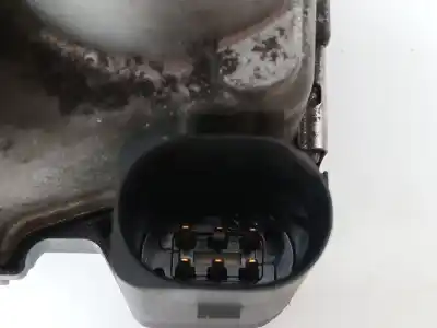 Автозапчасти б/у бабочка коробка за audi a4 cabrio (8h) 1.8 20v turbo ссылки oem iam 06b133062m  