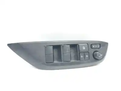 Peça sobressalente para automóvel em segunda mão botão / interruptor elevador vidro dianteiro esquerdo por toyota yaris hybrid active referências oem iam 840400d020