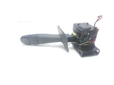 Peça sobressalente para automóvel em segunda mão comutador de piscas  por renault kangoo dynamique acción especial referências oem iam 8200379529  