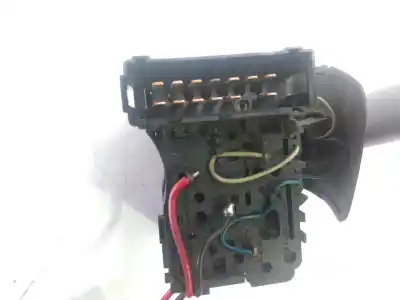 Peça sobressalente para automóvel em segunda mão comutador de piscas  por renault kangoo dynamique acción especial referências oem iam 8200379529  