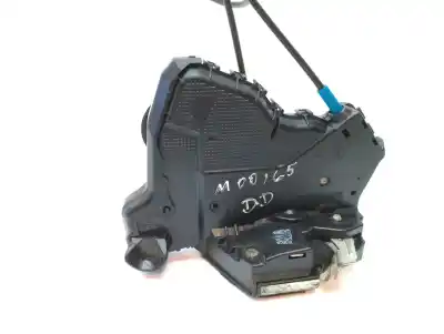 Second-hand car spare part front right door lock for toyota auris (_e15_) 1.6 (zre151_) oem iam references 6903002220