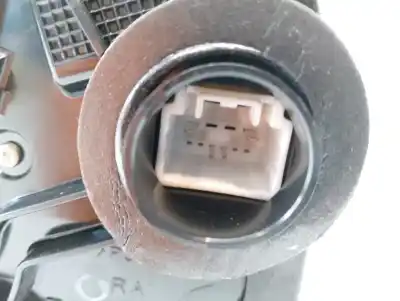 Автозапчастина б/у замок передній праві двері для lexus ct 200h посилання на oem iam 6903060240  