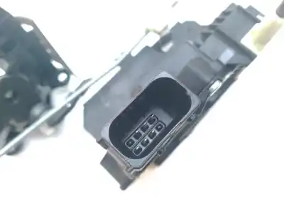 Second-hand car spare part left front door lock for opel corsa e color edition ecoflex oem iam references 13431841  