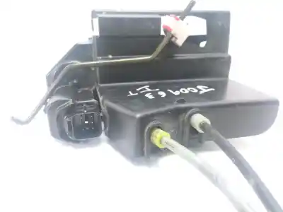 Pezzo di ricambio per auto di seconda mano serratura porta posteriore sinistra per ssangyong rodius 2.7 turbodiesel cat riferimenti oem iam 2714327  7131021004