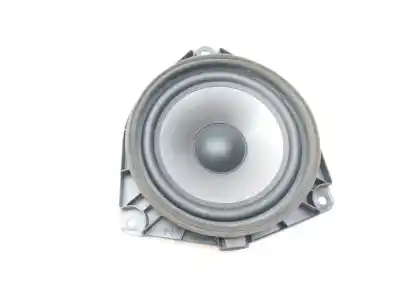 Автозапчастина б/у аудіо система / радіо cd для lexus is200 (ds2/is2) 220d посилання на oem iam 8616033820  