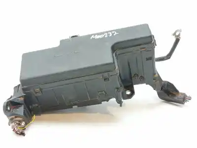 Second-hand car spare part fuse box unit for toyota hilux (kun) 2.5 turbodiesel oem iam references 826620k690 827410k020 826300k020
