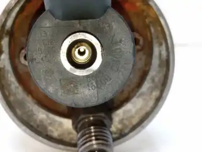 Second-hand car spare part injector for renault master ii phase 2 combi combi 2t8 l1 9 - plazas oem iam references 0445110168  