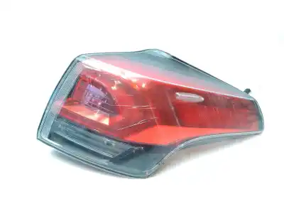 Tweedehands auto-onderdeel rechter achterlamp voor toyota rav 4 advance hybrid oem iam-referenties 8155142202