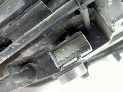 Pezzo di ricambio per auto di seconda mano faro anteriore sinistro per opel corsa d (s07) 1.3 cdti (l08 l68) riferimenti oem iam 13186381  89313290