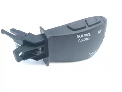 Second-hand car spare part steering wheel switch for renault kadjar bose edition oem iam references 255520229r