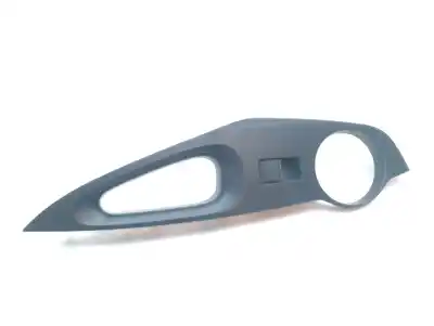 Peça sobressalente para automóvel em segunda mão botão / interruptor elevador vidro dianteiro direito por toyota corolla touring sports (e21) * referências oem iam 8481002250