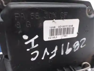 Pièce détachée automobile d'occasion serrure de porte avant gauche pour volkswagen caddy ka/kb (2k) 1.9 tdi références oem iam 3d1837015ab  