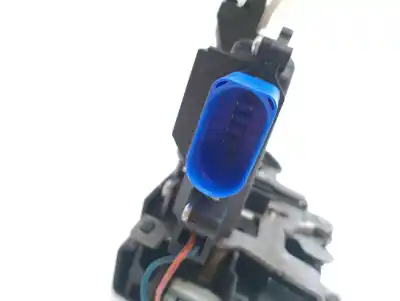 Pièce détachée automobile d'occasion serrure de porte avant gauche pour volkswagen caddy ka/kb (2k) 1.9 tdi références oem iam 3d1837015ab  