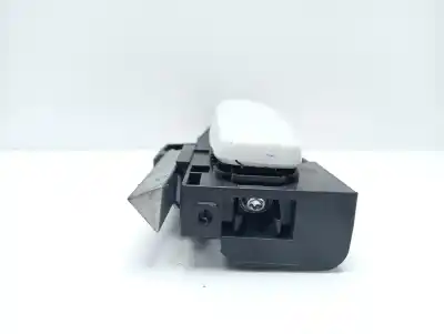 Second-hand car spare part exterior right front door handle for renault kadjar bose edition oem iam references 806060294r  806068605r