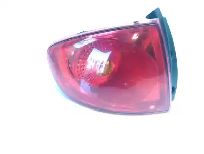Pezzo di ricambio per auto di seconda mano LAMPADA POSTERIORE SINISTRA per SEAT ALTEA (5P1)  Riferimenti OEM IAM 5P0945111  