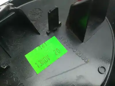 Peça sobressalente para automóvel em segunda mão moldagem por toyota corolla (e21) hybrid active referências oem iam 6793002060  