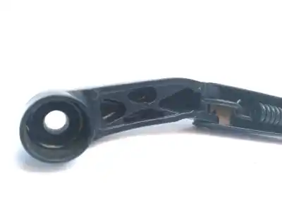 Second-hand car spare part left front windshield wiper arm for toyota corolla (e21) hybrid active oem iam references 8522102411  