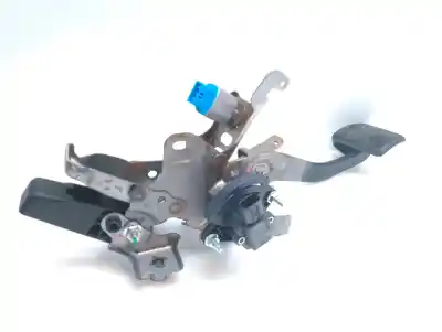 Peça sobressalente para automóvel em segunda mão pedal de travão por toyota yaris 1.5 16v cat referências oem iam 47110k0031