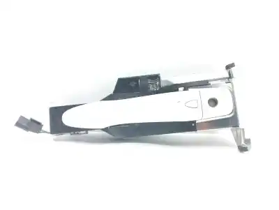 Second-hand car spare part exterior left front door handle for renault kadjar bose edition oem iam references 806071597r