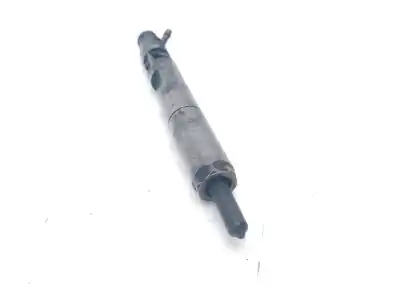 Second-hand car spare part injector for renault clio ii fase ii (b/cb0) 1.2 16v oem iam references 8200025248  8200049873