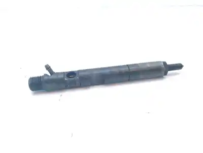 Second-hand car spare part injector for renault clio ii fase ii (b/cb0) 1.2 16v oem iam references 8200025248  8200049873