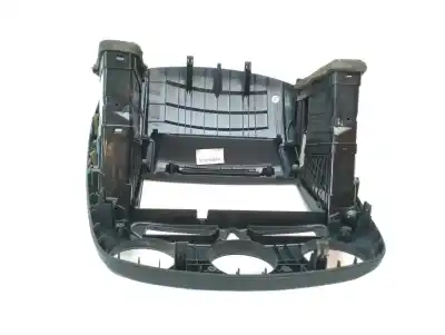 Peça sobressalente para automóvel em segunda mão moldagem por kia pro cee´d (ed) 1.6 crdi 90 referências oem iam 847401h010  