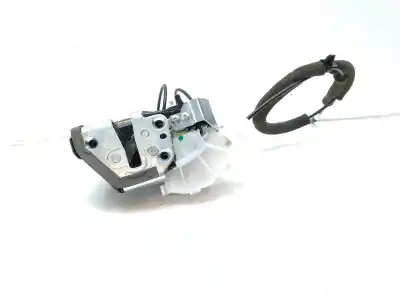 Автозапчастина б/у замок заднього правого дверя для toyota c-hr hybrid dynamic посилання на oem iam 69050f4010  