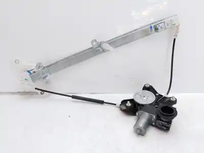 Автозапчастина б/у регулятор скла заднього правого для toyota yaris (_p13_) 1.5 hybrid (nhp130_) посилання на oem iam 698300d440  