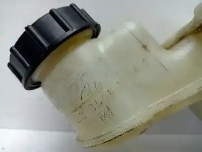 Автозапчастина б/у гальмівний насос для toyota yaris (ksp9/scp9/nlp9) 1.4 turbodiesel cat посилання на oem iam 4720109161  3350887761