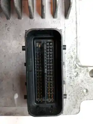 Pezzo di ricambio per auto di seconda mano centralina motore per opel corsa d selective riferimenti oem iam 12679199  