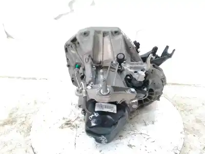Second-hand car spare part gearbox for dacia logan ambiance oem iam references 6001549016  jr5147