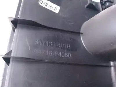 Автозапчастина б/у молдинг для toyota c-hr (_x1_) 2.0 hybrid (maxh10) посилання на oem iam 64716f4010c0  