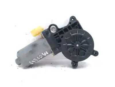Pièce détachée automobile d'occasion MOTEUR LÈVE VITRE AVANT DROIT pour BMW SERIE 3 BERLINA (E46)  Références OEM IAM 67628362064  