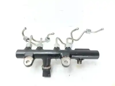 Second-hand car spare part distributor pipe for dacia duster ambiance 4x2 oem iam references 8200704212 h8201157327 142041073