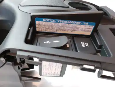 Автозапчасти б/у центральный подлокотник за lexus ct 200h ссылки oem iam 5881276011c0  589057601226