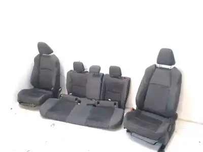 Tweedehands auto-onderdeel complete zadelset voor toyota yaris 1.5 16v cat oem iam-referenties 71074k0220c6